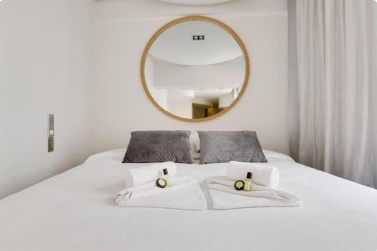 Magnifique Appartement Parisien - Marais Екстер'єр фото